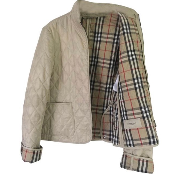 Burberry Jackets & Blazers - Beige Burberry quilted zip jacket size Small